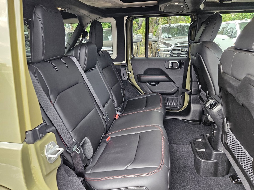 2025 Jeep Wrangler Rubicon X photo 16