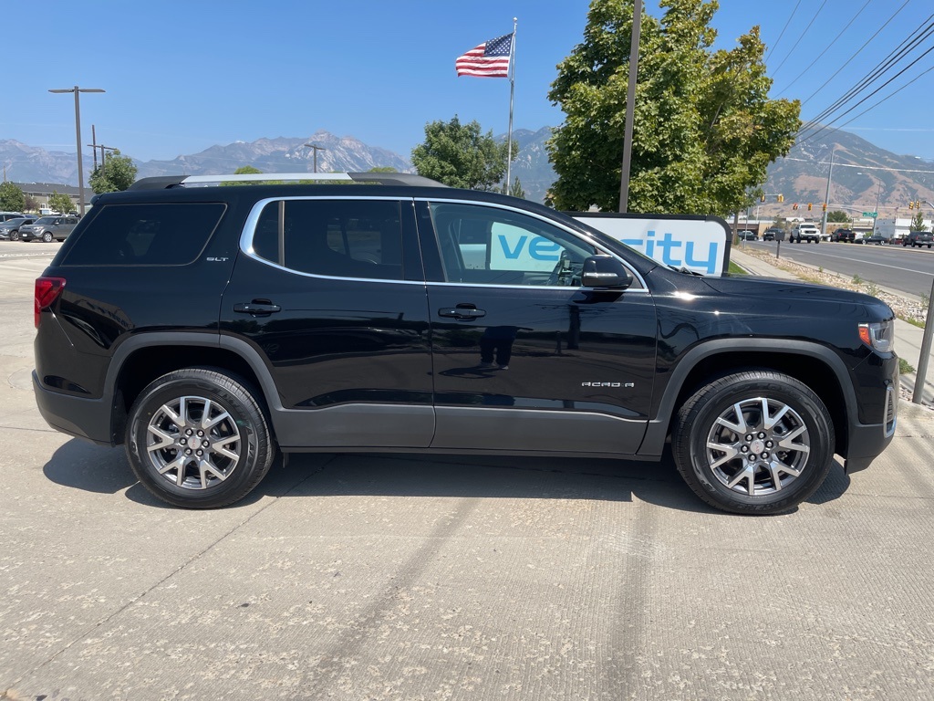 2023 Gmc Acadia SLT photo 3