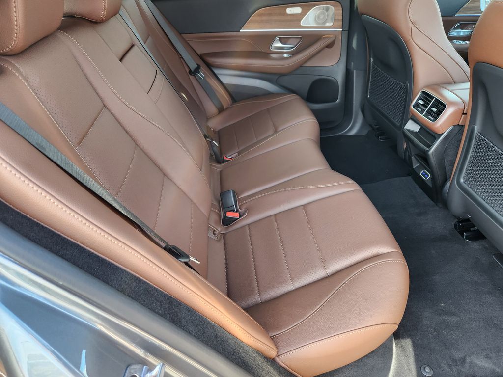 2026 Mercedes Benz GLE 450 4MATIC photo 17