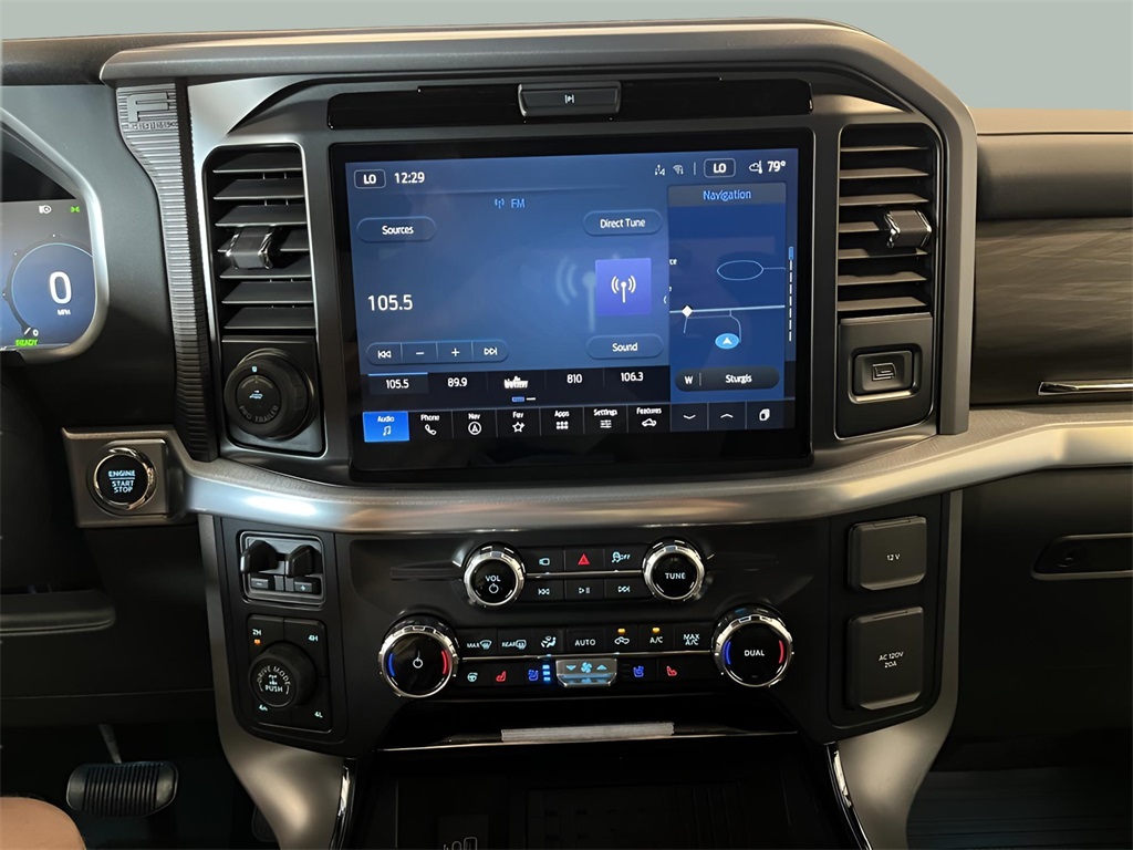 2025 Ford F-150 Lariat photo 16