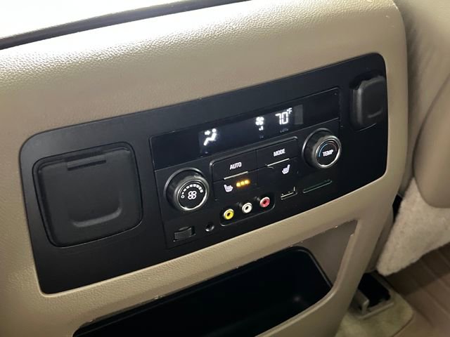 2016 Chevrolet Tahoe LTZ's photo