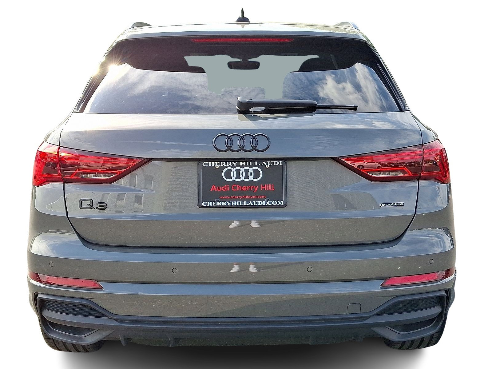 2024 Audi Q3 S line Premium Plus photo 3