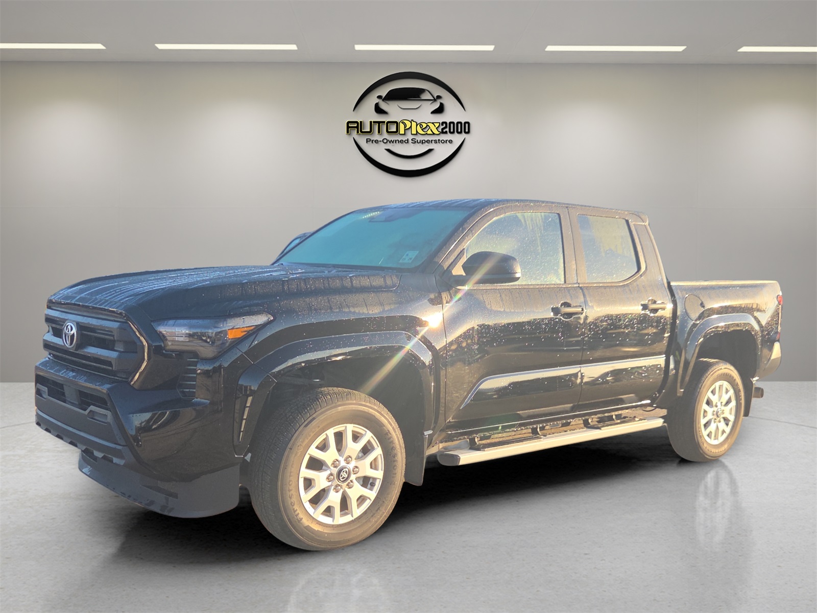 2024 Toyota Tacoma SR photo 3