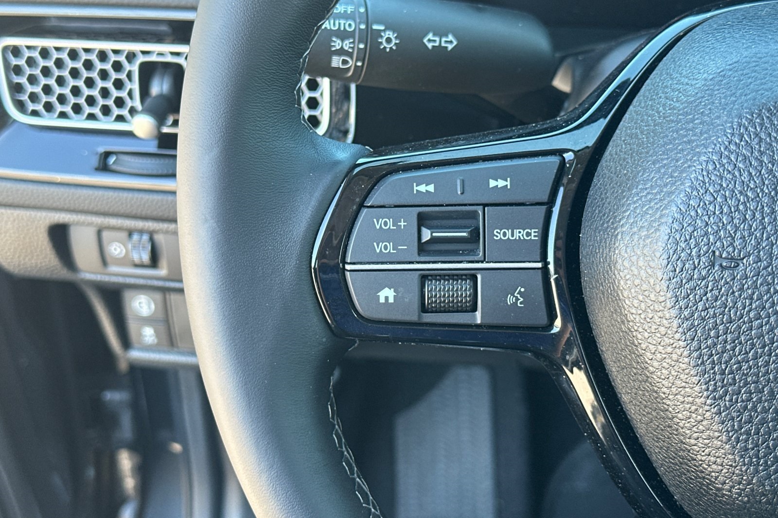 2024 Honda Civic EX photo 28