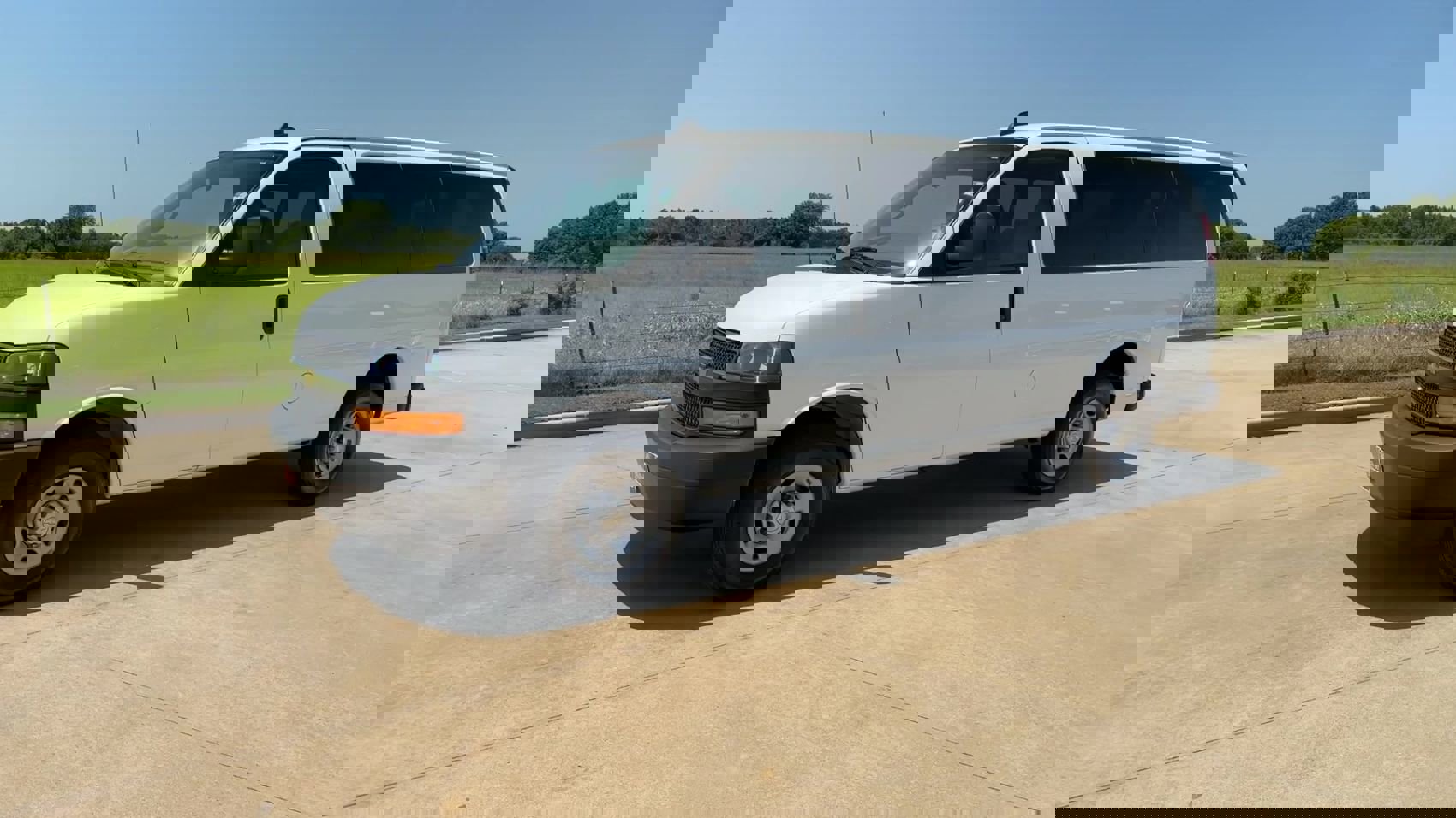 2023 Chevrolet Express Passenger LS photo 3