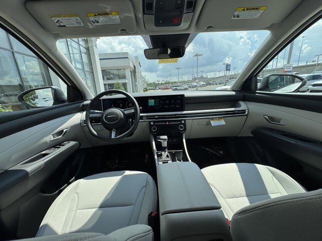 2026 Hyundai Tucson SEL photo 17