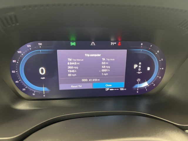 2022 Volvo XC60 B5 Momentum photo 16