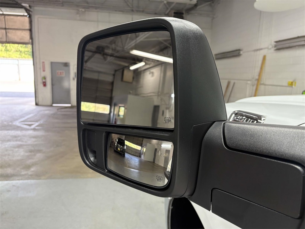 2024 Ram 2500 Big Horn photo 16