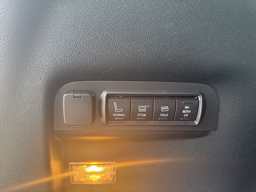 2019 Ford Explorer Limited photo 18