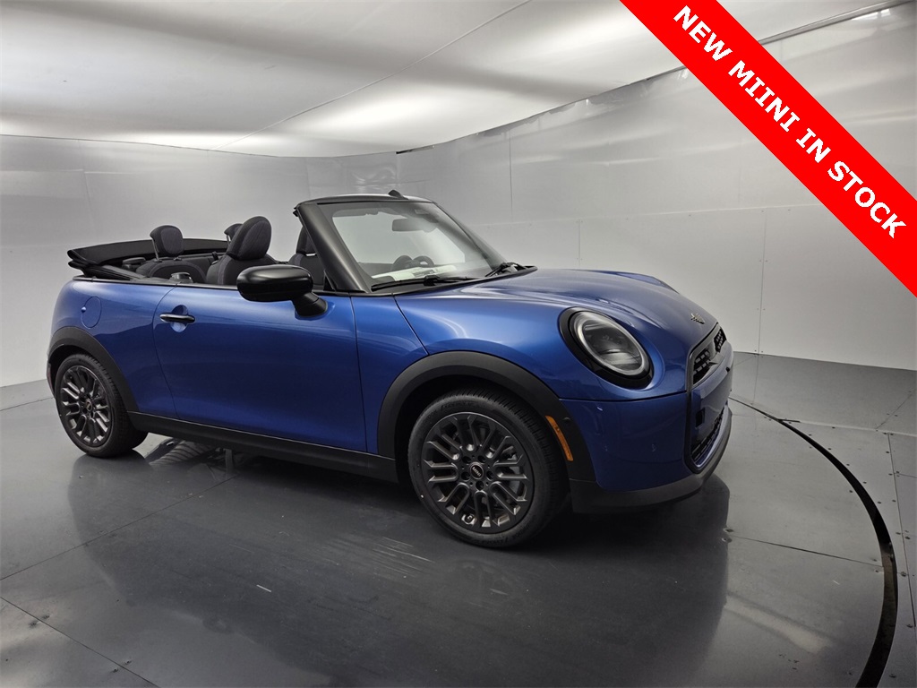 2026 MINI Convertible Base's photo