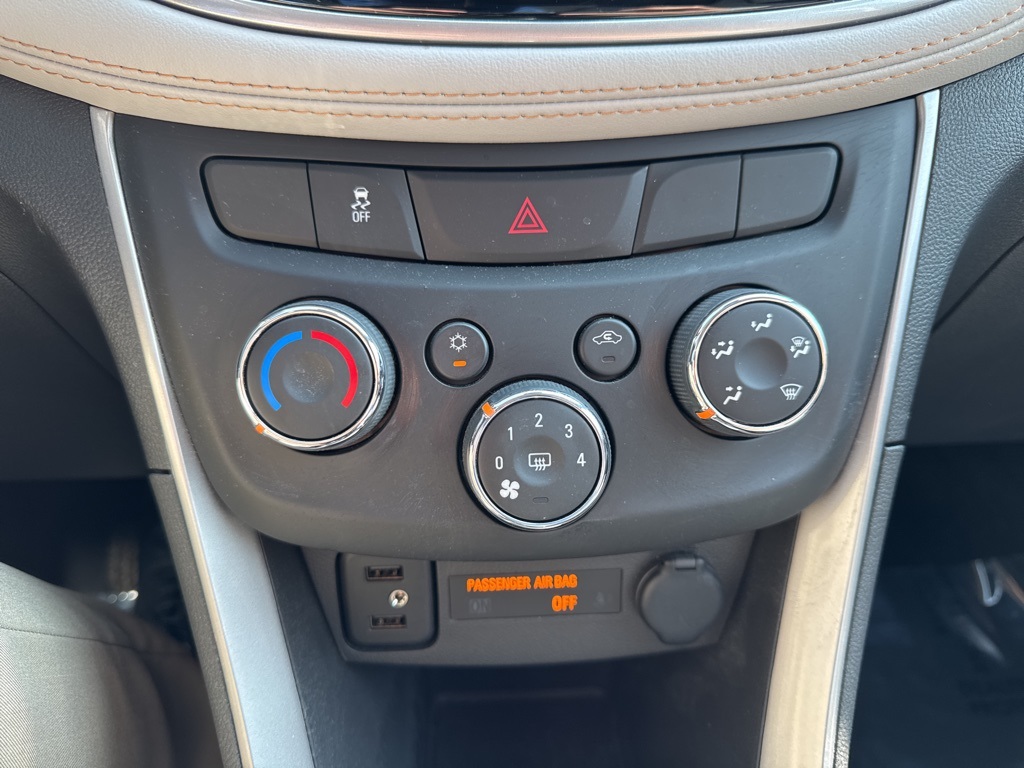2022 Chevrolet Trax LT photo 8