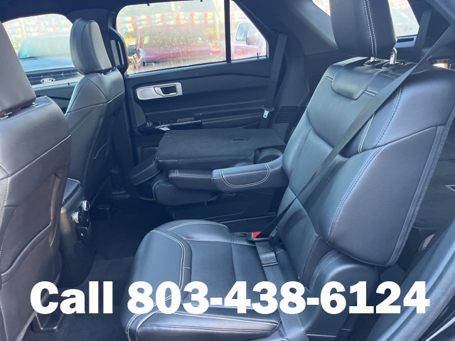 2023 Ford Explorer ST photo 3