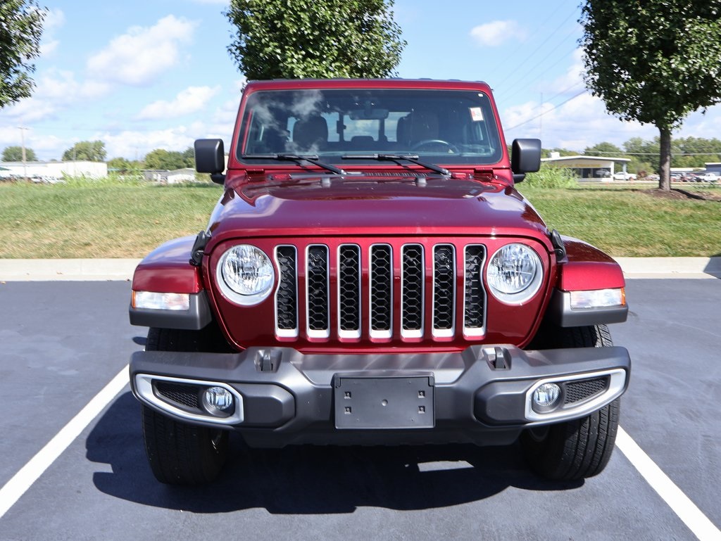 2022 Jeep Gladiator Overland photo 3