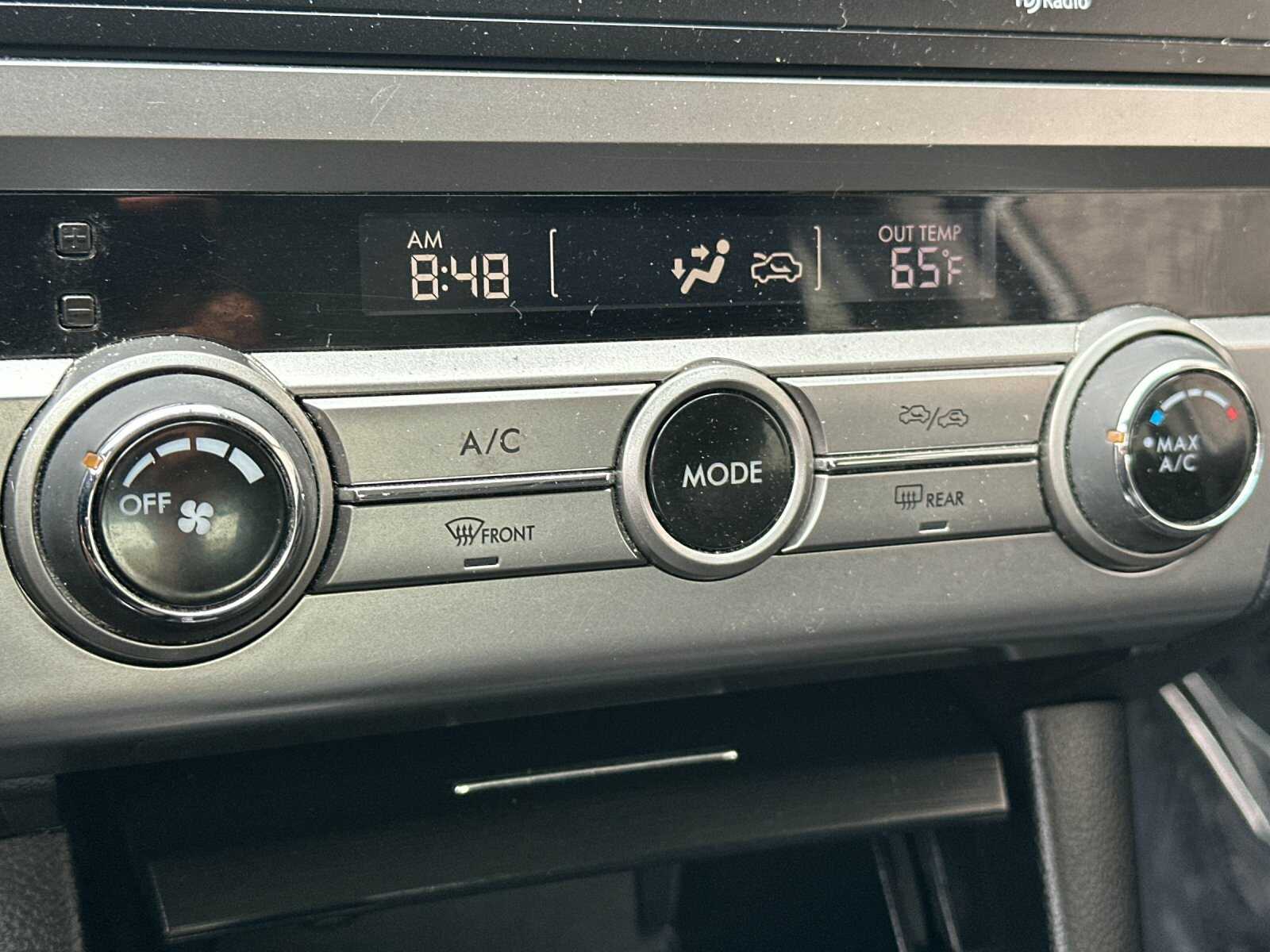 2017 Subaru Legacy 2.5i photo 20