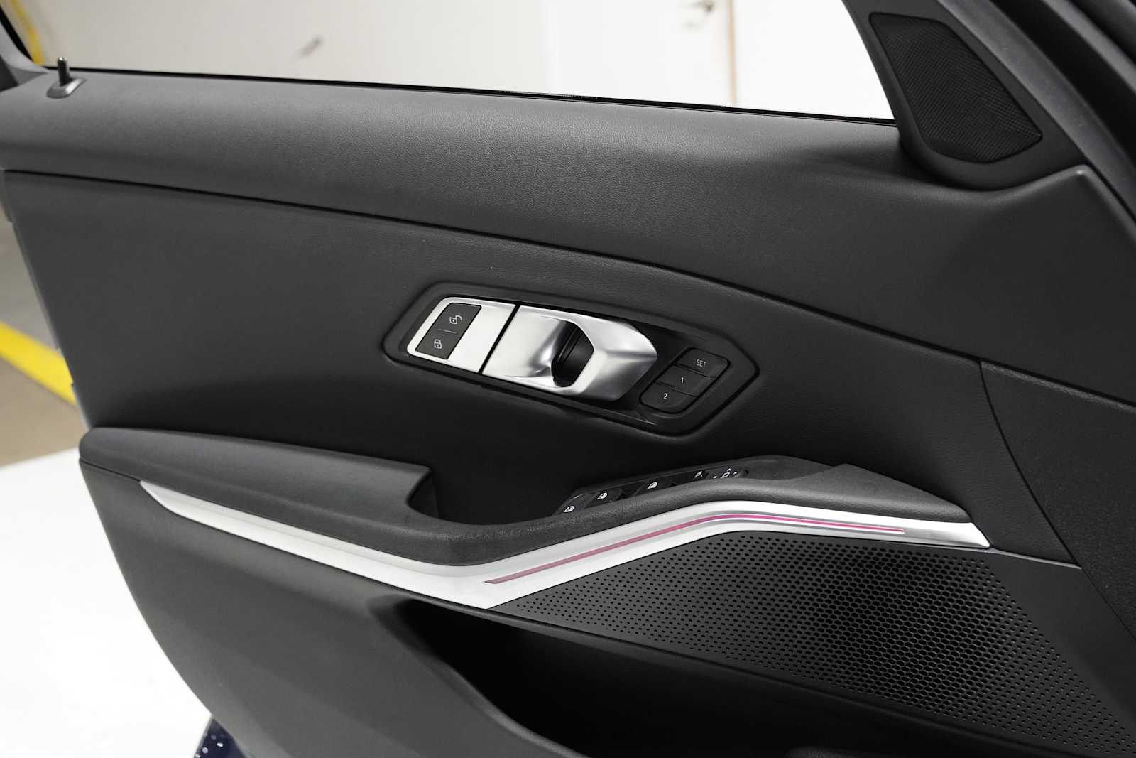 2023 Bmw 330i photo 14