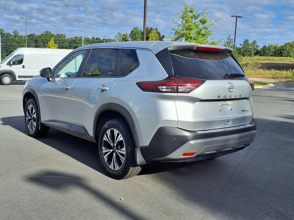 2023 Nissan Rogue SV photo 15