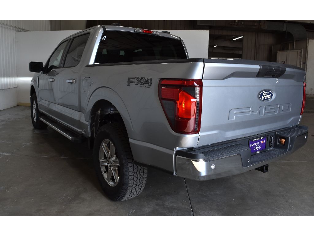 2025 Ford F-150 STX photo 5