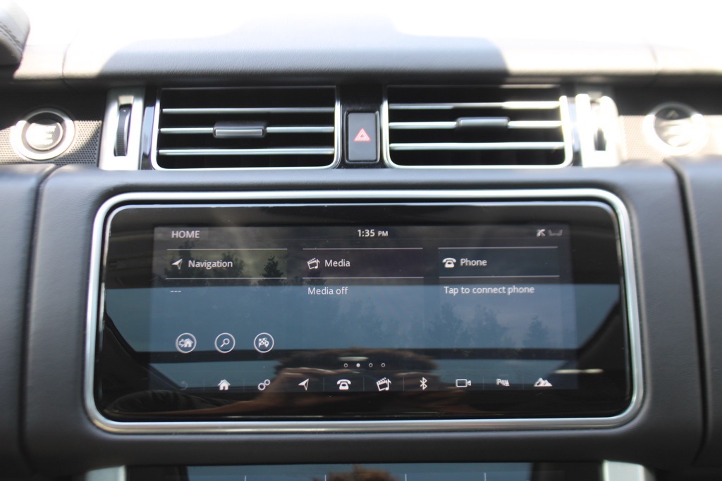 2020 Land Rover Range Rover HSE photo 20