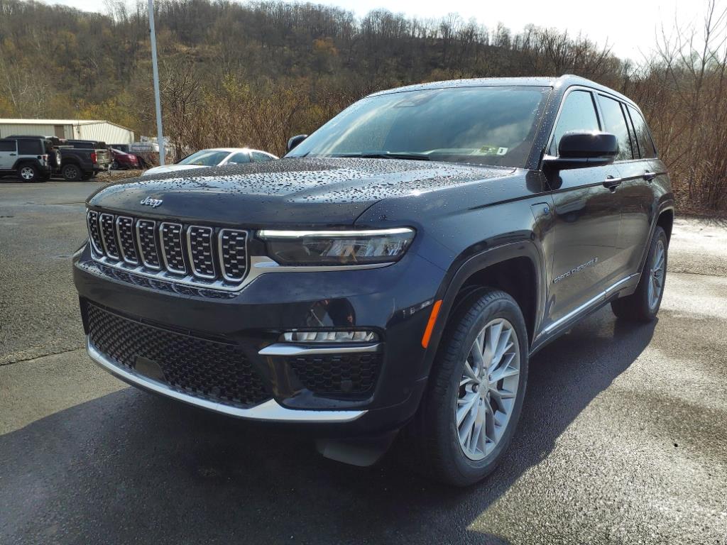 2024 Jeep Grand Cherokee Summit 4xe photo 3