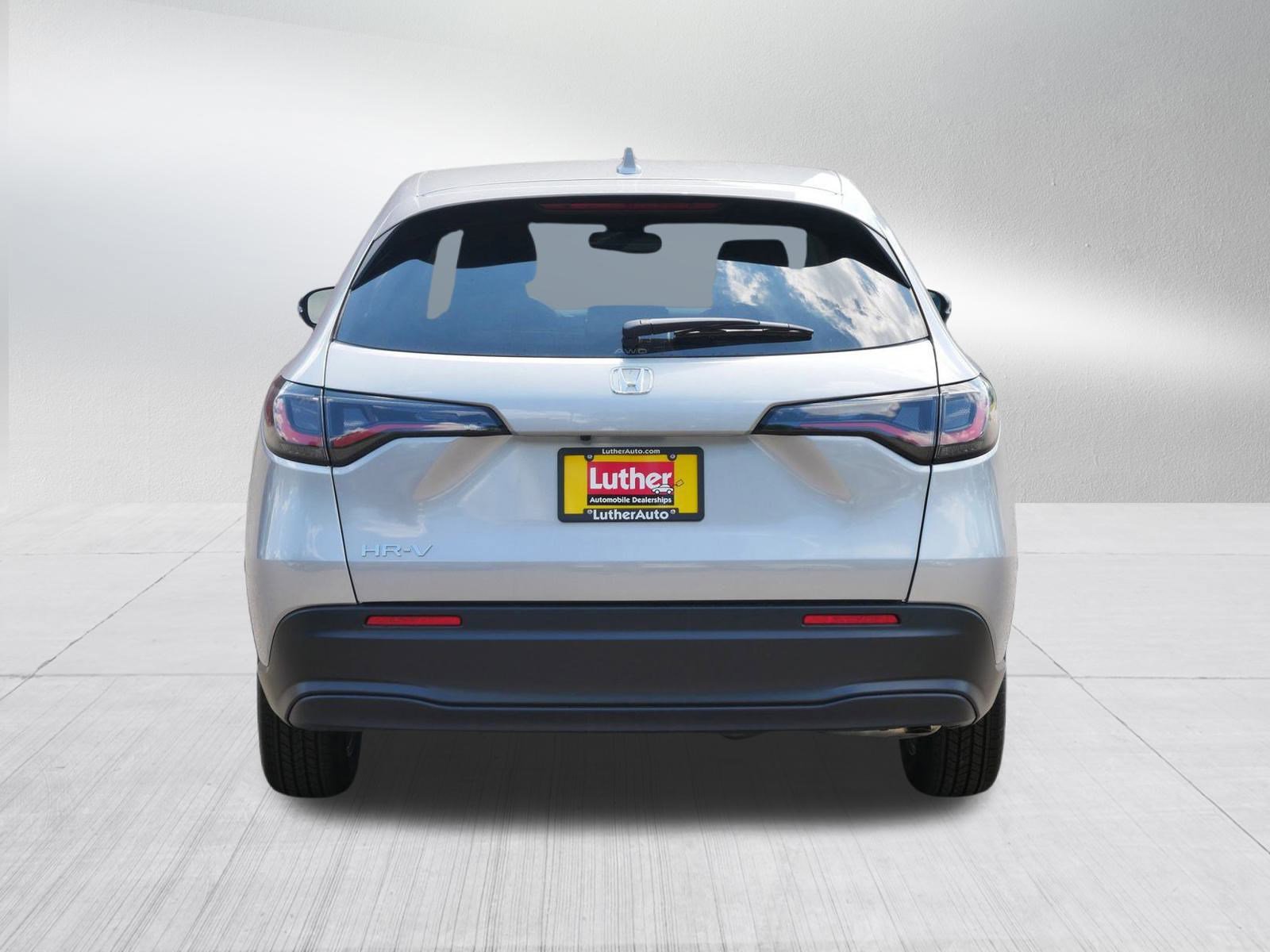 2026 Honda HR-V LX photo 6