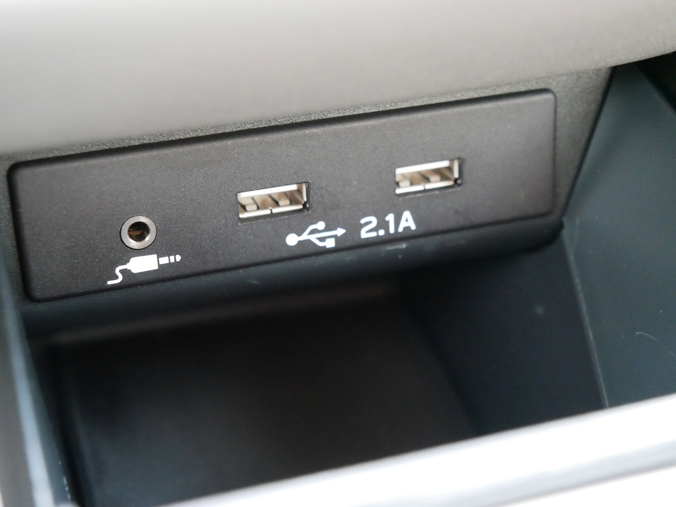 2022 Subaru Outback Premium photo 31
