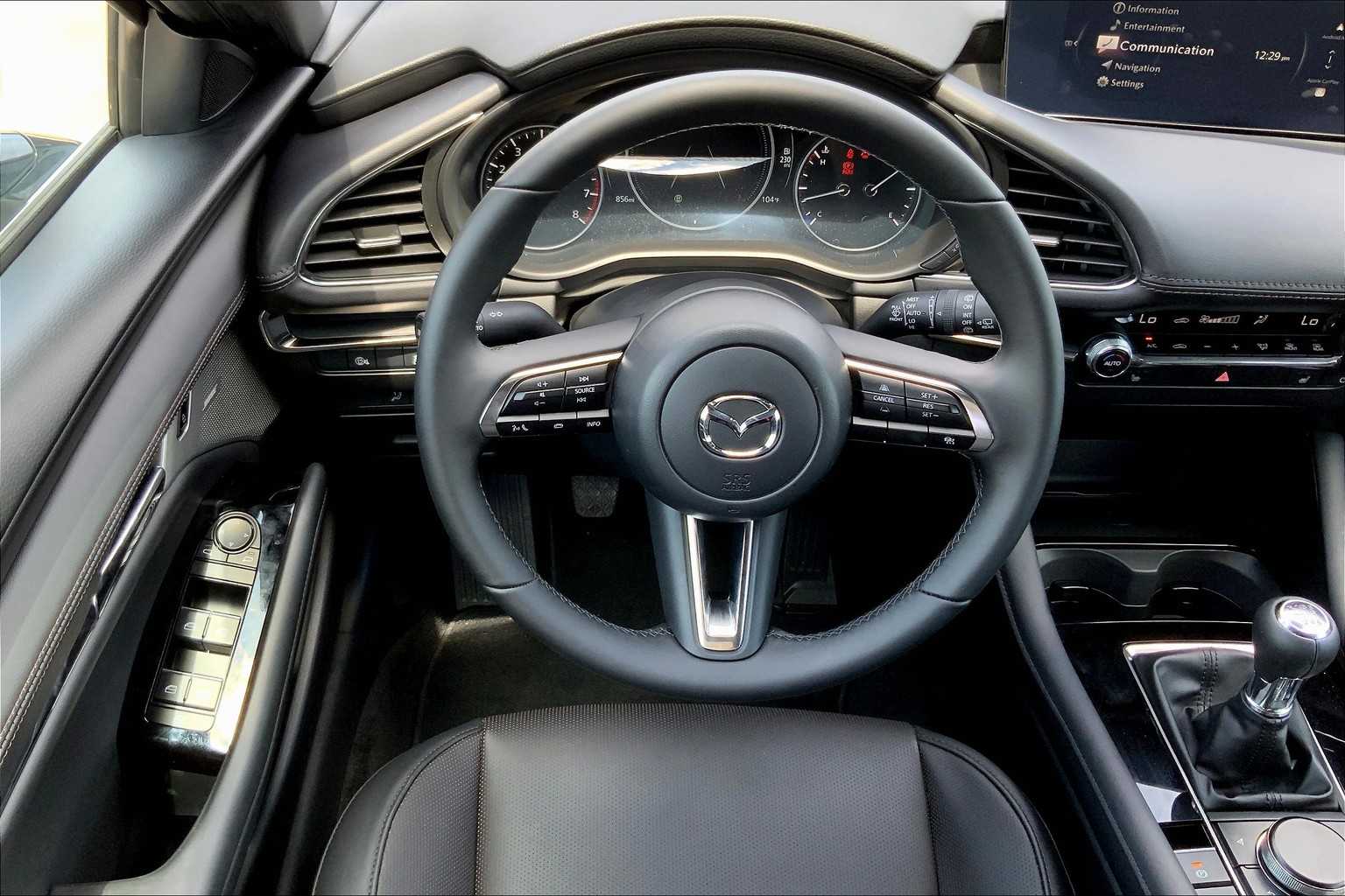 2025 Mazda Mazda3 Hatchback 2.5 s Premium photo 5