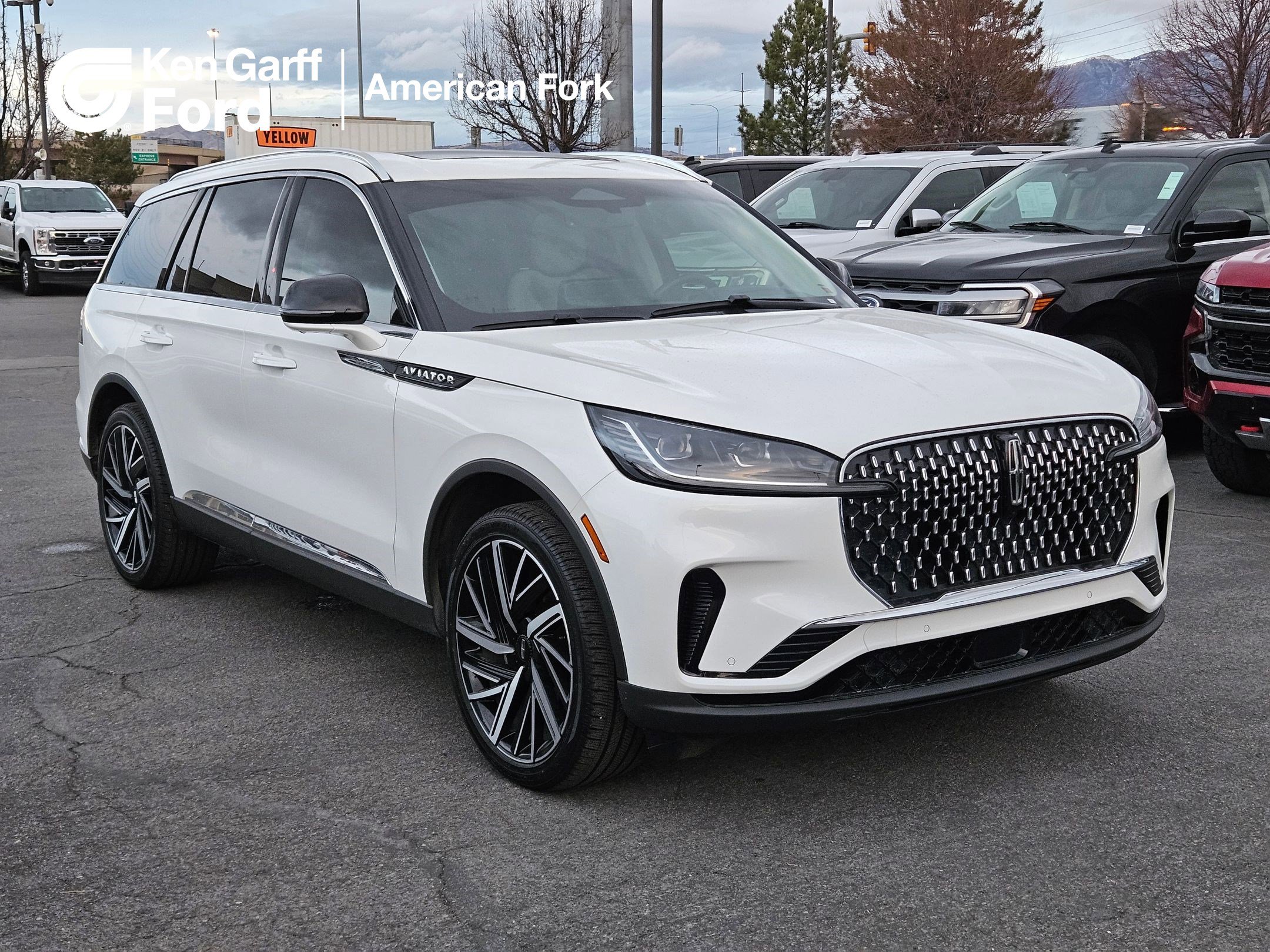 2025 Lincoln Aviator Reserve's photo