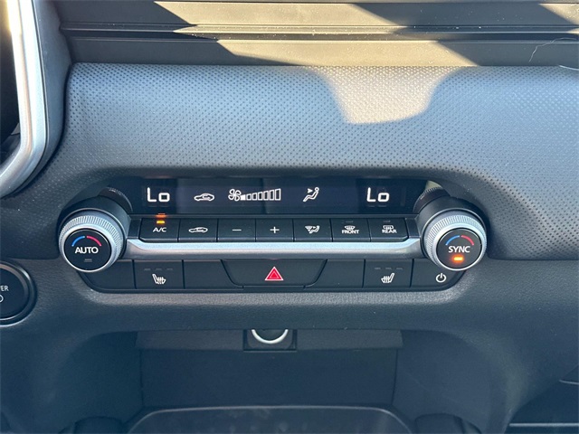 2025 Mazda CX-50 Preferred photo 4