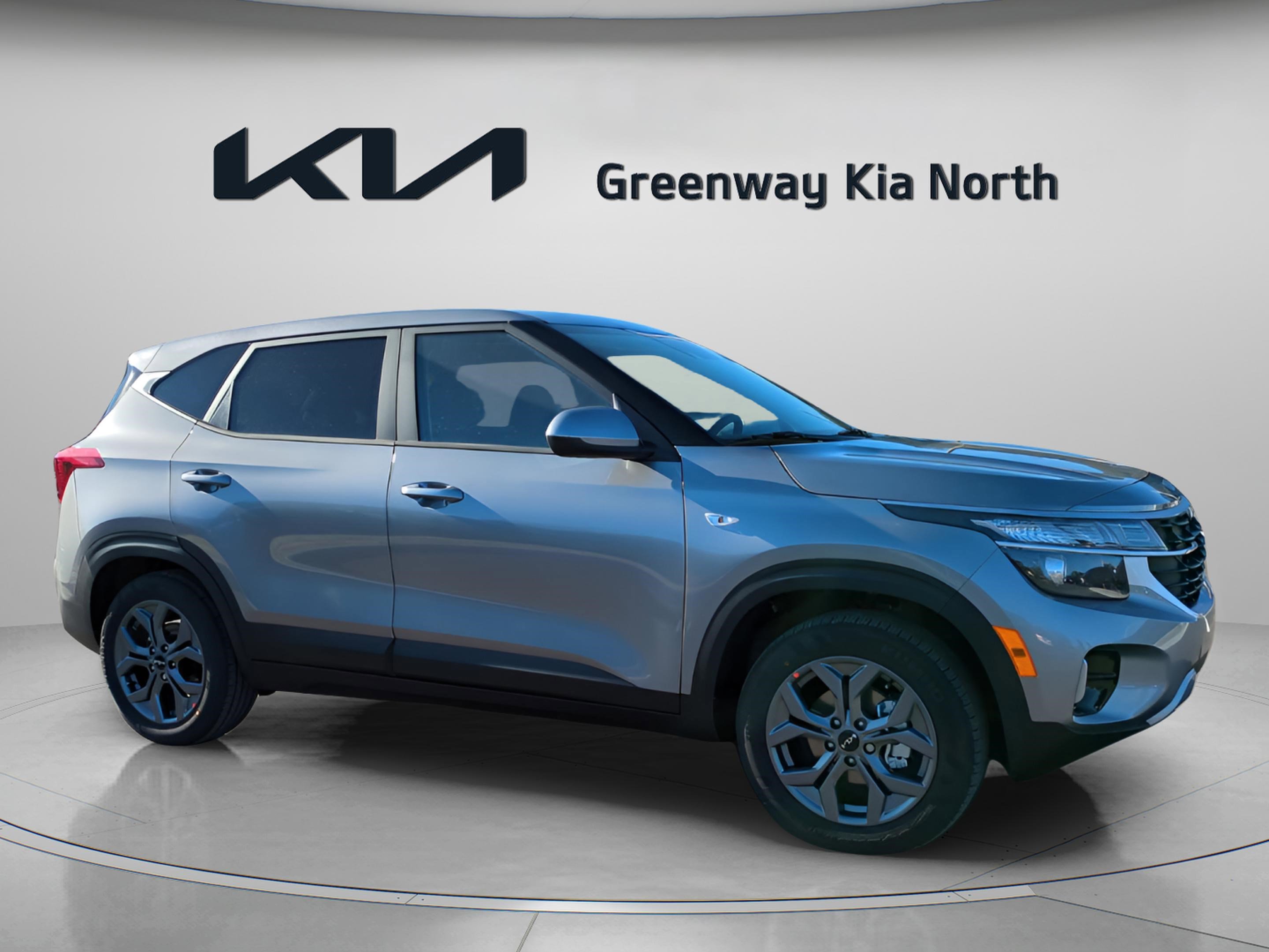 2026 Kia Seltos LX's photo