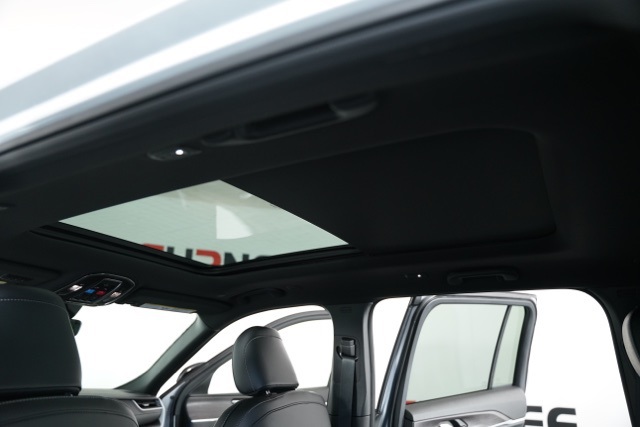 2025 Jeep Grand Cherokee Limited photo 27