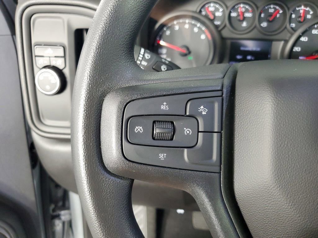 2025 Chevrolet Silverado 1500 Custom photo 22
