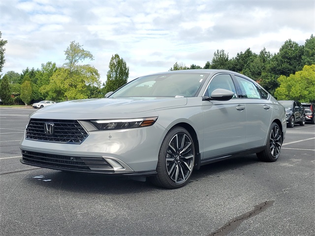 2025 Honda Accord Hybrid Touring photo 28