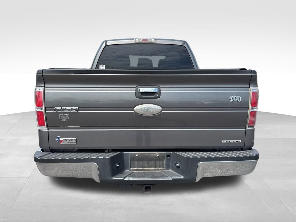 2011 Ford F-150 XLT photo 6