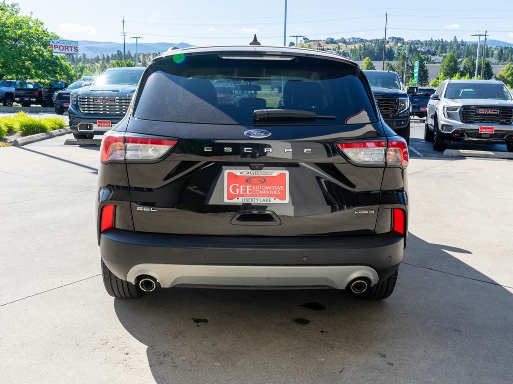2021 Ford Escape SEL photo 6