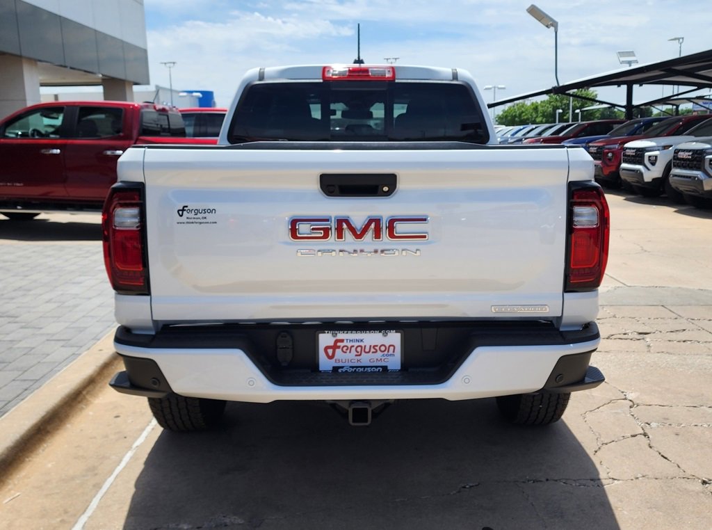 2025 Gmc Canyon Elevation photo 5