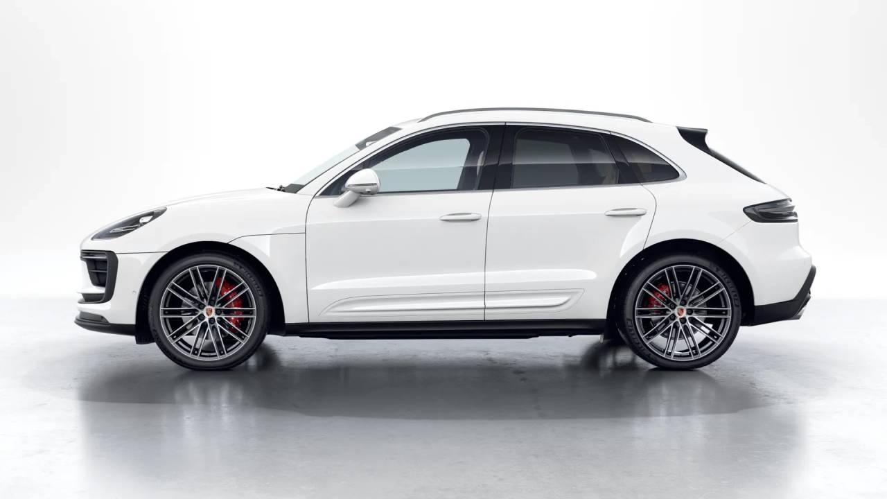 2026 Porsche Macan S photo 2
