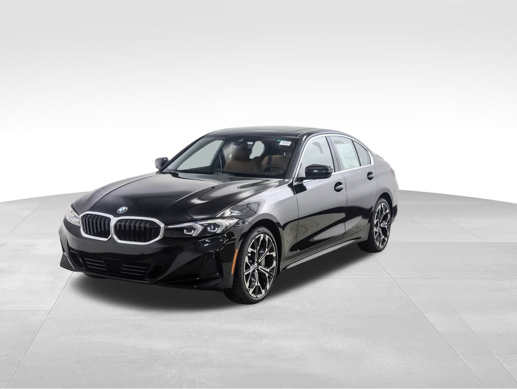 2025 BMW 3 Series 330i's photo