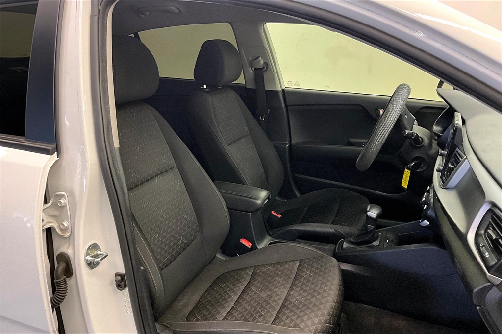 2022 Kia Rio S photo 4
