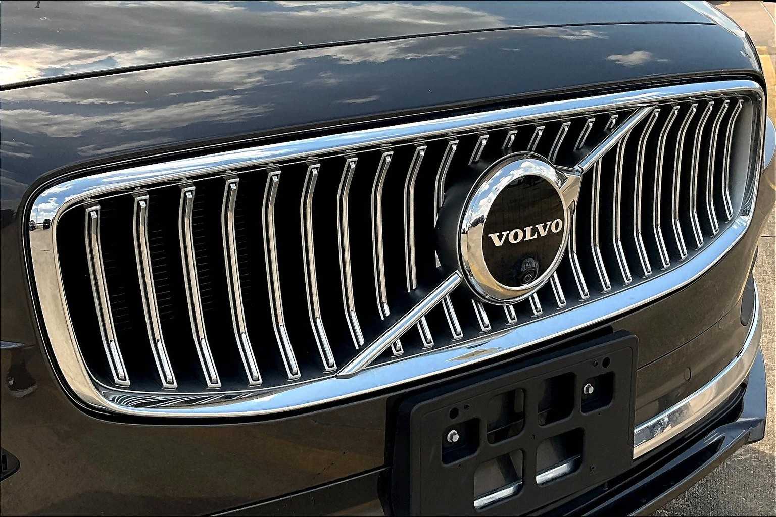 2022 Volvo S90 Inscription photo 28