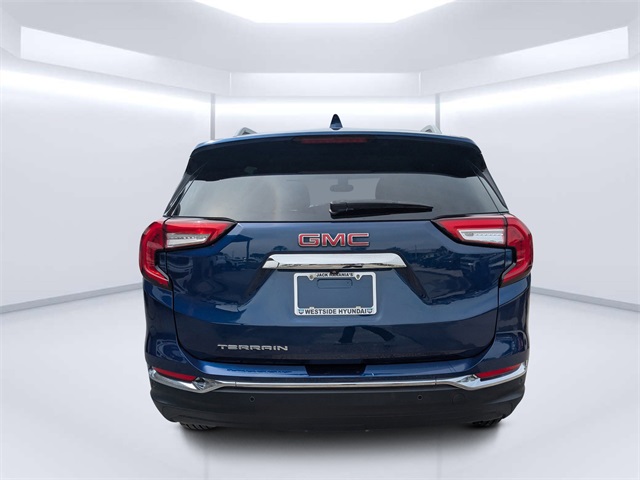2022 Gmc Terrain SLT photo 3