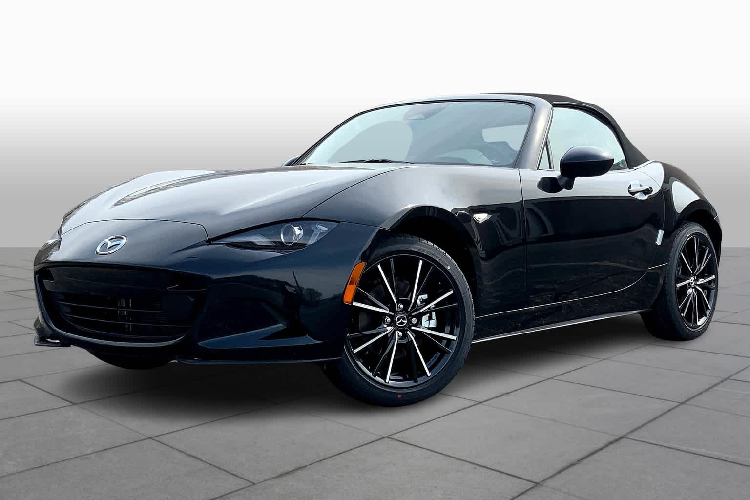2024 Mazda MX-5 Miata Miata Grand Touring photo 2
