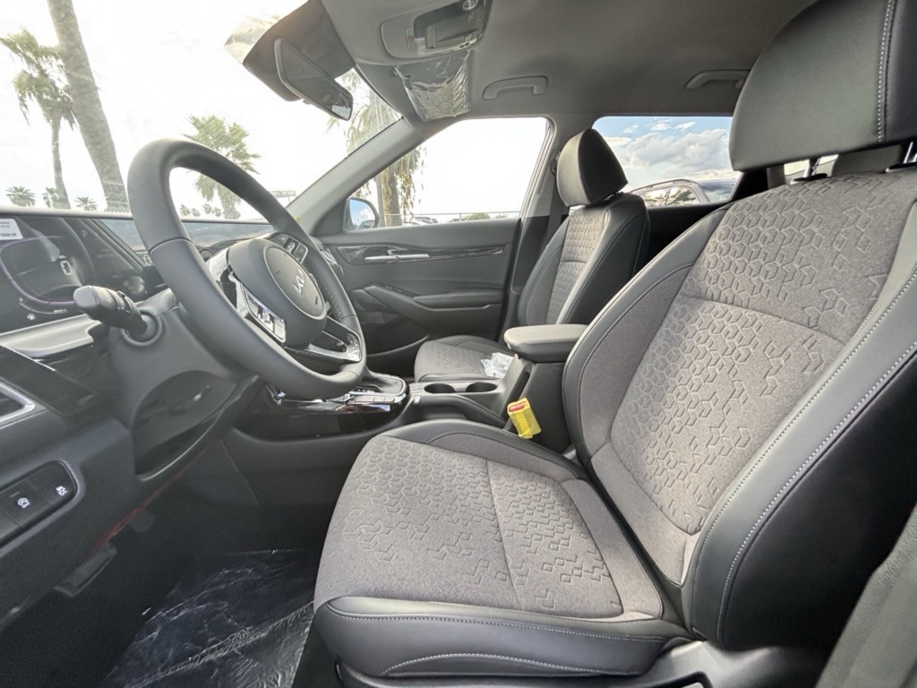 2026 Kia Seltos S photo 14