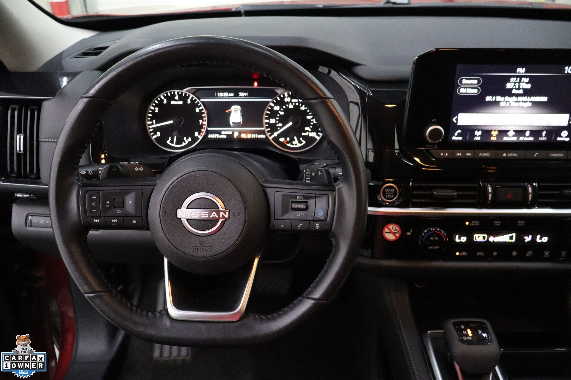 2024 Nissan Pathfinder SV photo 16
