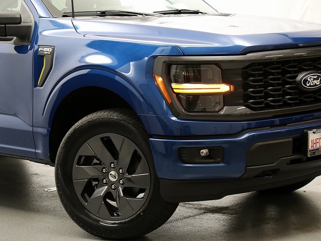 2025 Ford F-150 STX photo 3