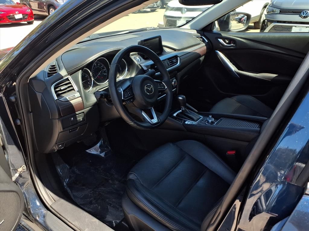 2017 Mazda Mazda6 Touring photo 13