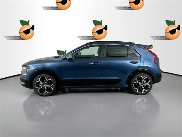 2025 Kia Niro SX Touring photo 3