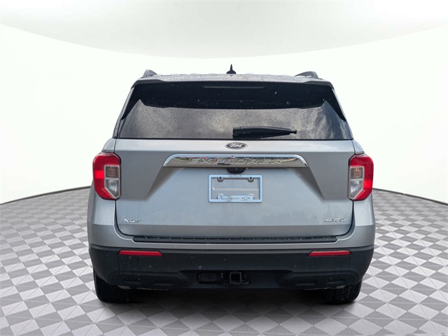 2022 Ford Explorer XLT photo 3