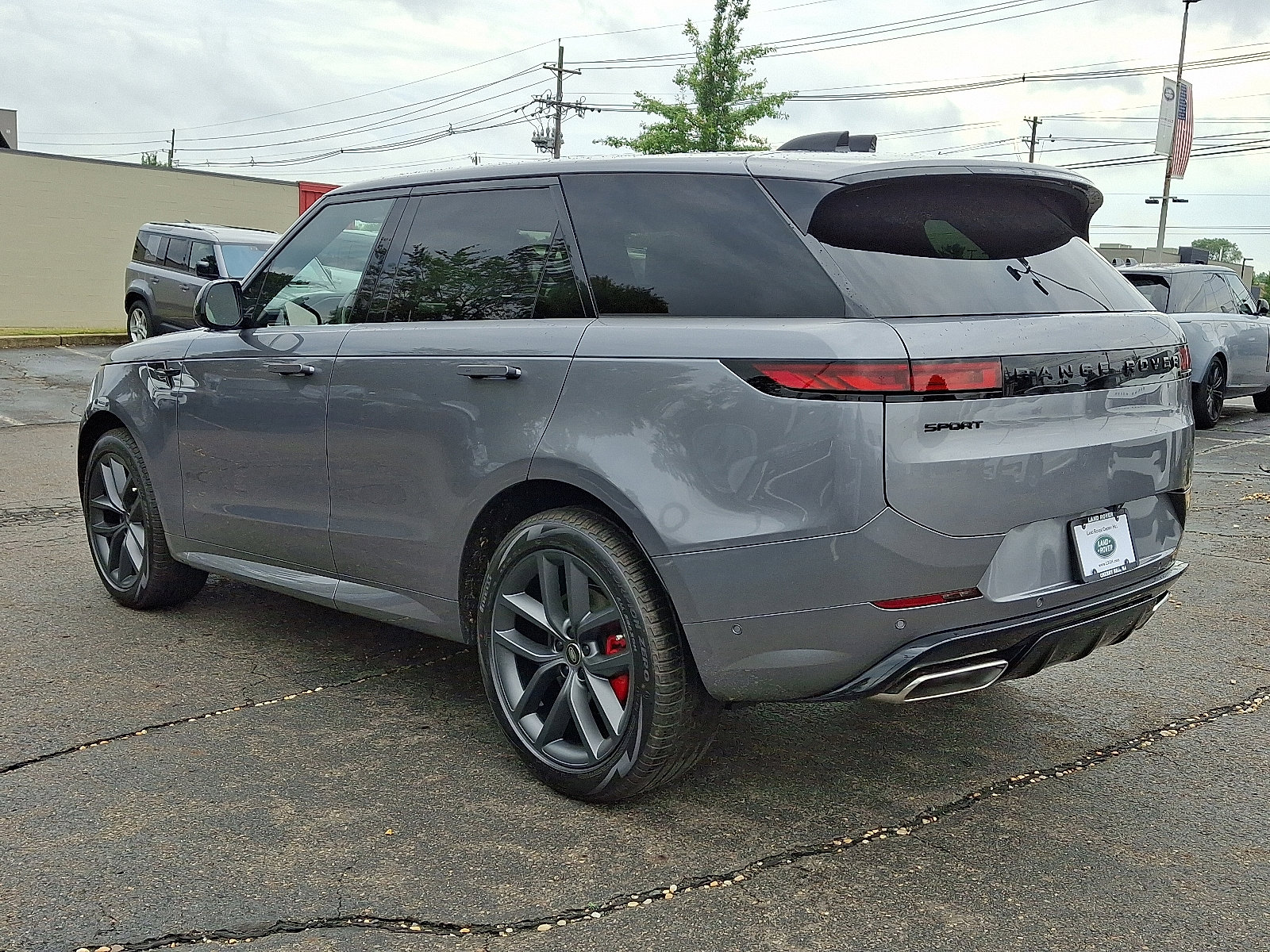 2025 Land Rover Range Rover Sport SE photo 6