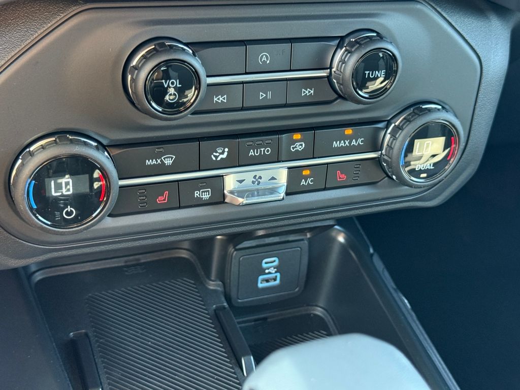 2025 Ford Bronco Big Bend photo 17
