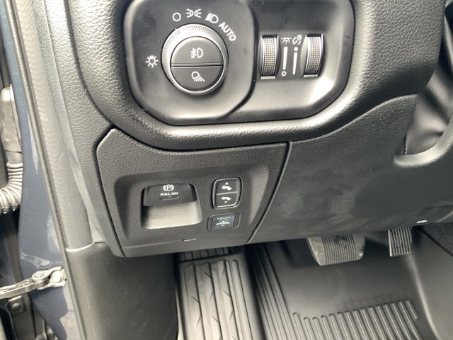2026 Ram 1500 Laramie photo 36